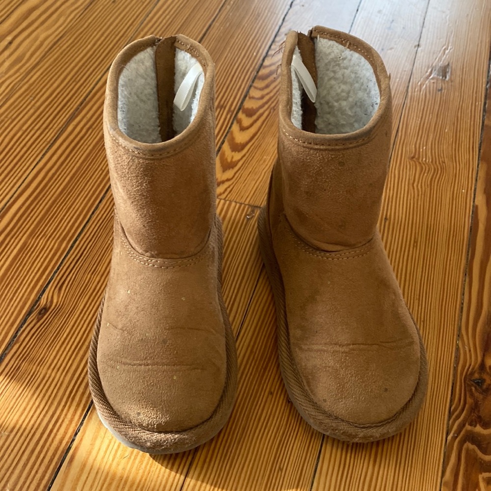 Baby Gap “Ugg” boots